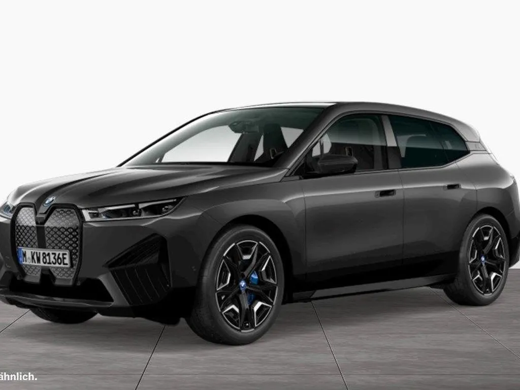 BMW iX