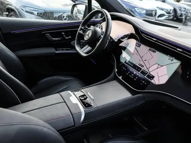 Mercedes-Benz EQS SUV