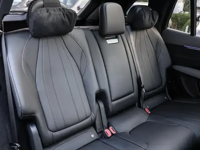 Mercedes-Benz EQS SUV