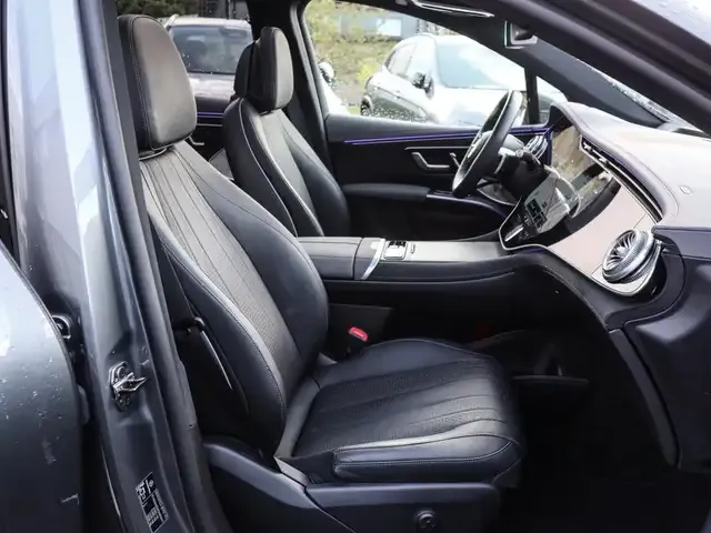 Mercedes-Benz EQS SUV