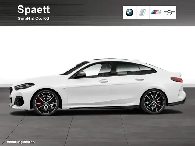 BMW 235