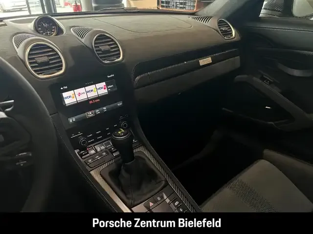 Porsche 718 Spyder