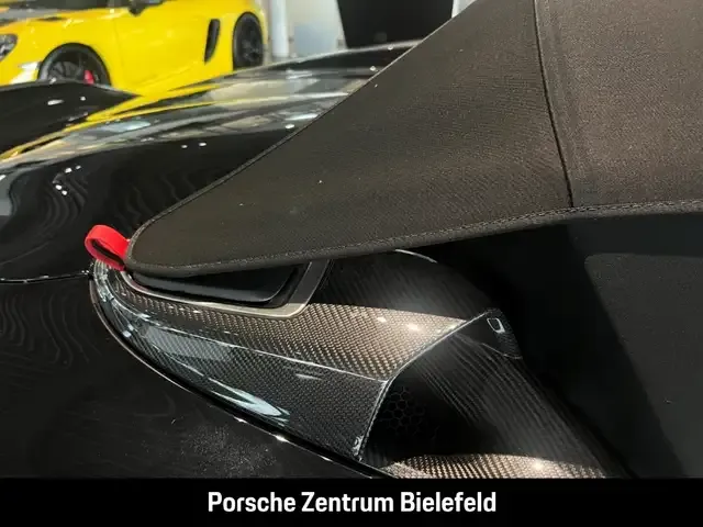 Porsche 718 Spyder