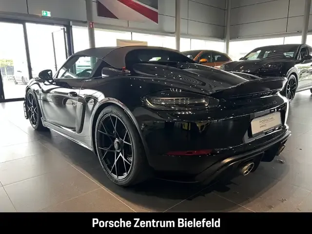 Porsche 718 Spyder