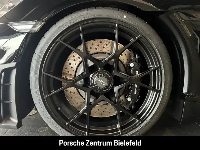 Porsche 718 Spyder