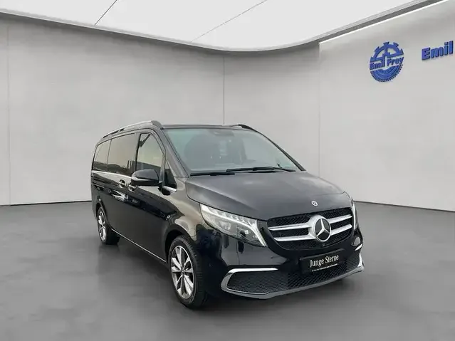 Mercedes-Benz V 250