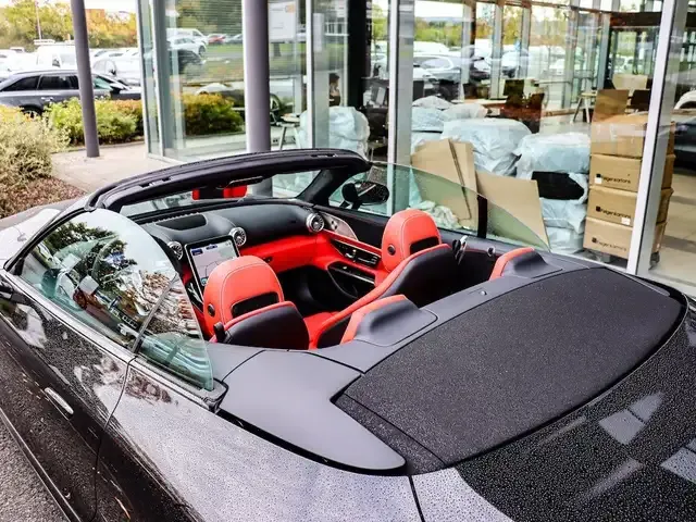 Mercedes-Benz SL 63 AMG