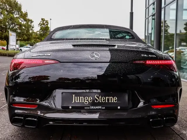 Mercedes-Benz SL 63 AMG