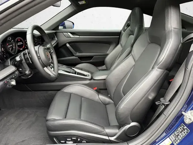 Porsche 992