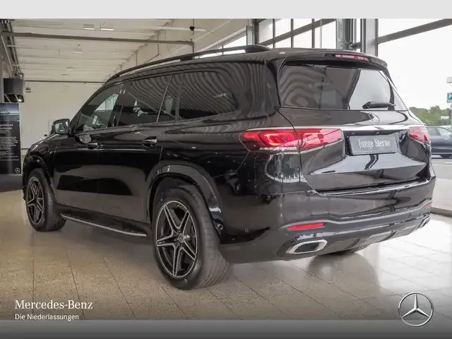 Mercedes-Benz GLS 400