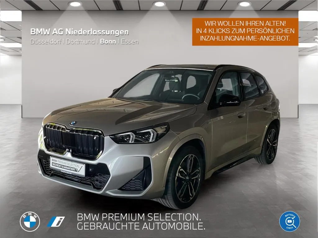 BMW iX1