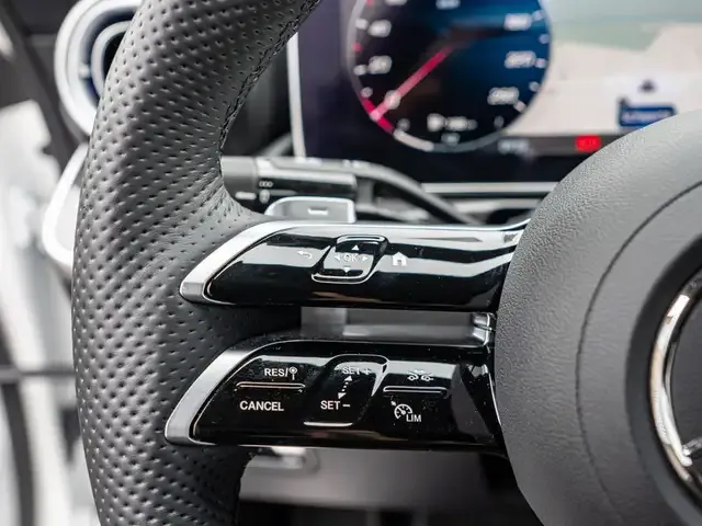 Mercedes-Benz CLE 300