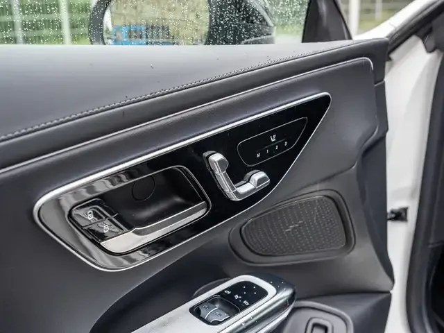 Mercedes-Benz CLE 300