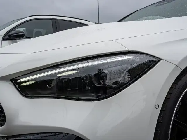 Mercedes-Benz CLE 300