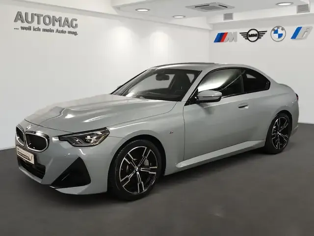 BMW 230