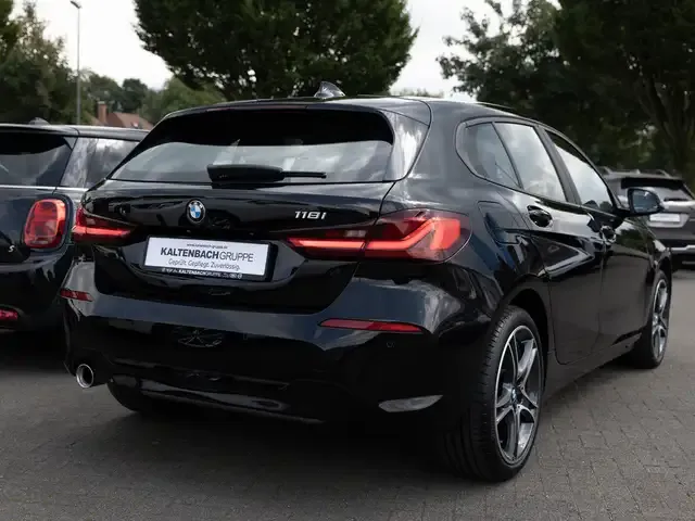 BMW 118