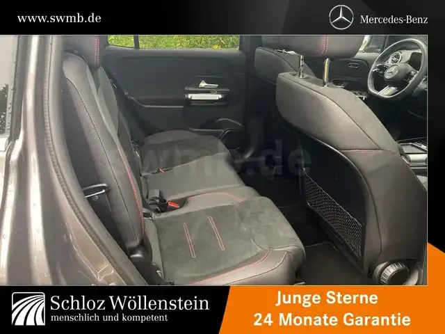 Mercedes-Benz GLB 200