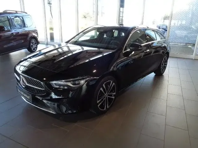 Mercedes-Benz CLA 180