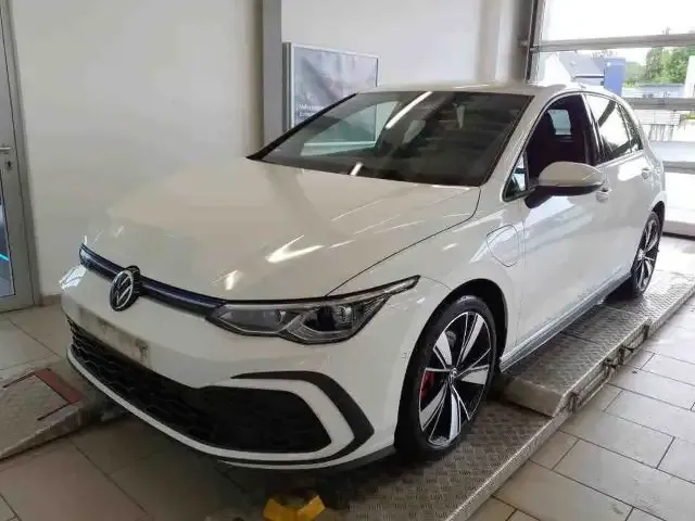 Volkswagen Golf GTE