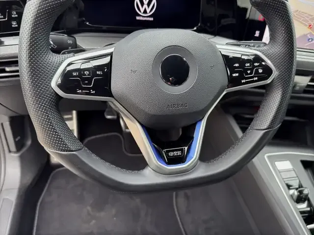 Volkswagen Golf GTE