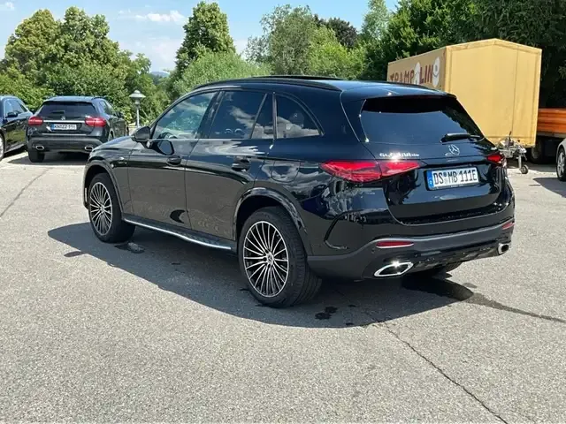 Mercedes-Benz GLC 300
