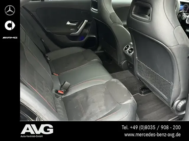 Mercedes-Benz CLA 220