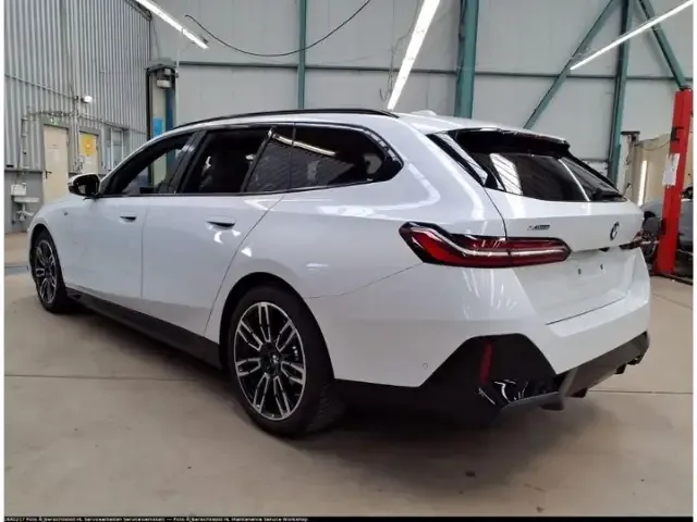 BMW 540
