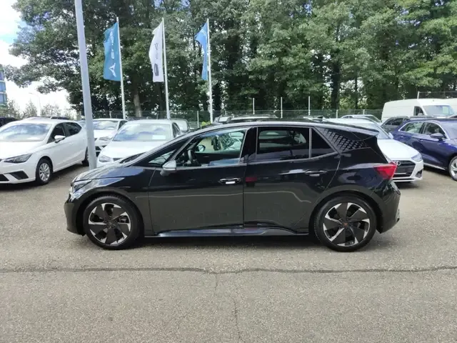 CUPRA Born
