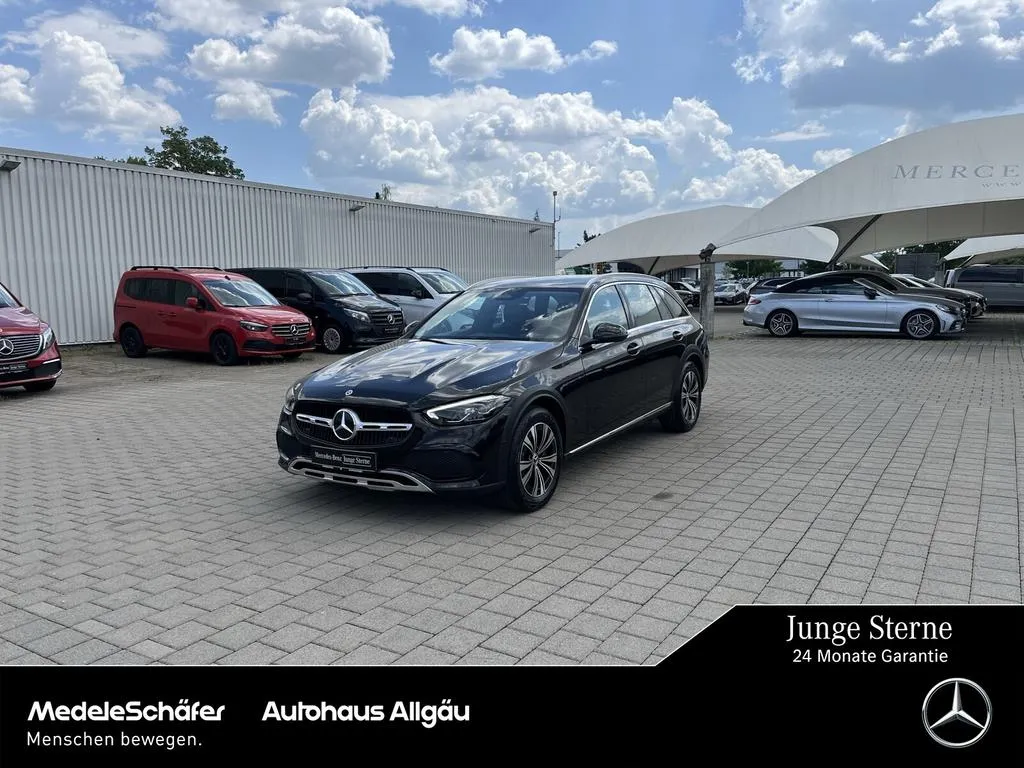 Mercedes-Benz C 220