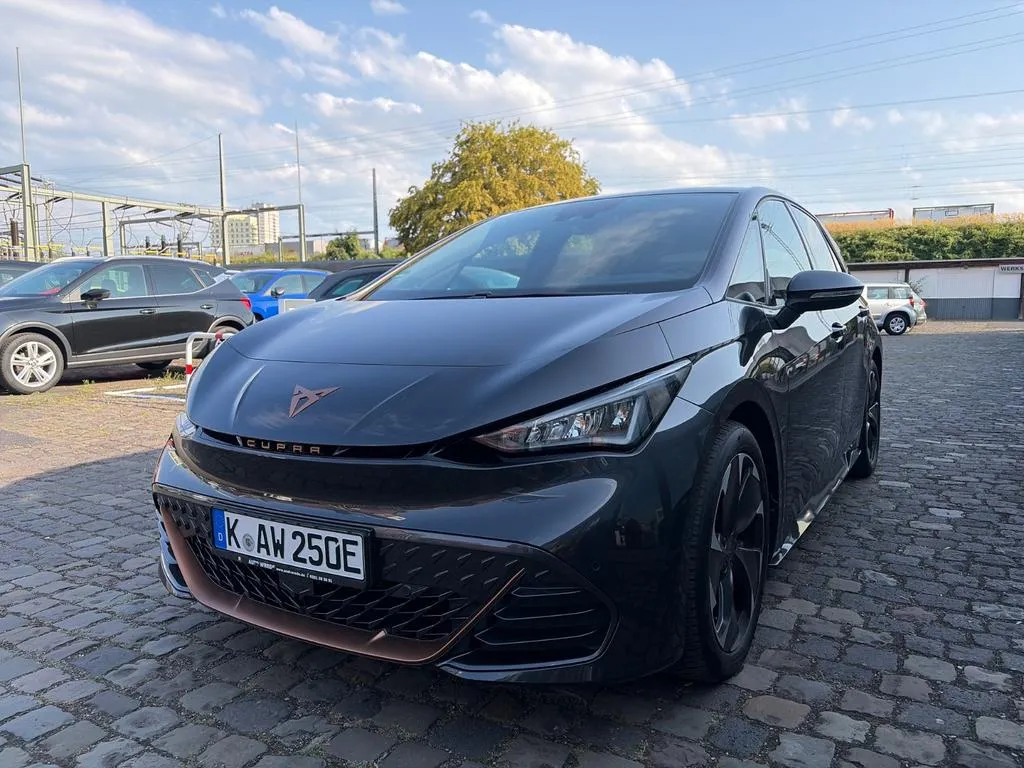 Cupra Born