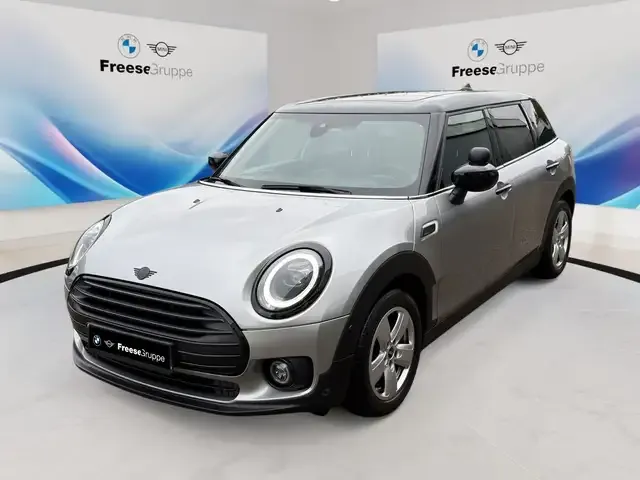 MINI Cooper Clubman