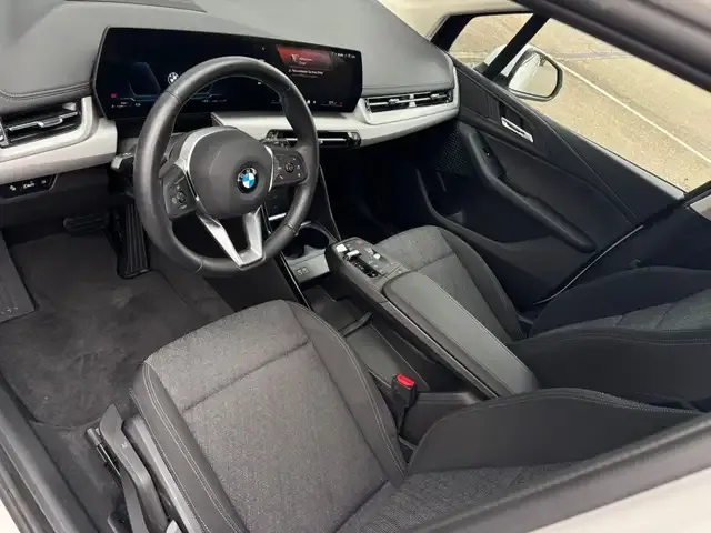 BMW 216