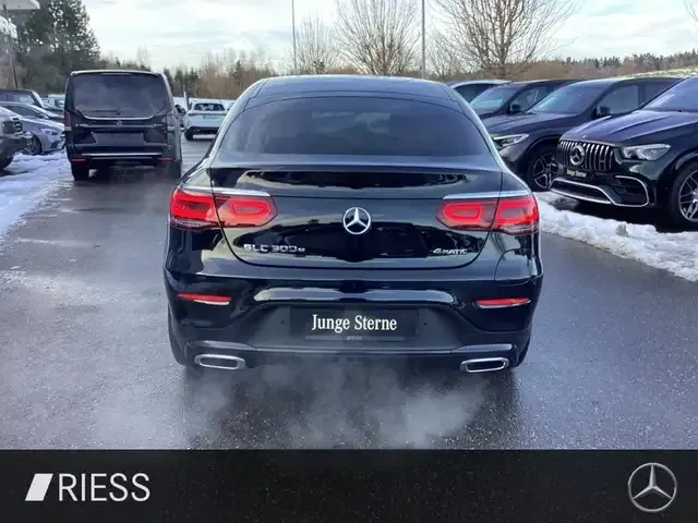 Mercedes-Benz GLC 300