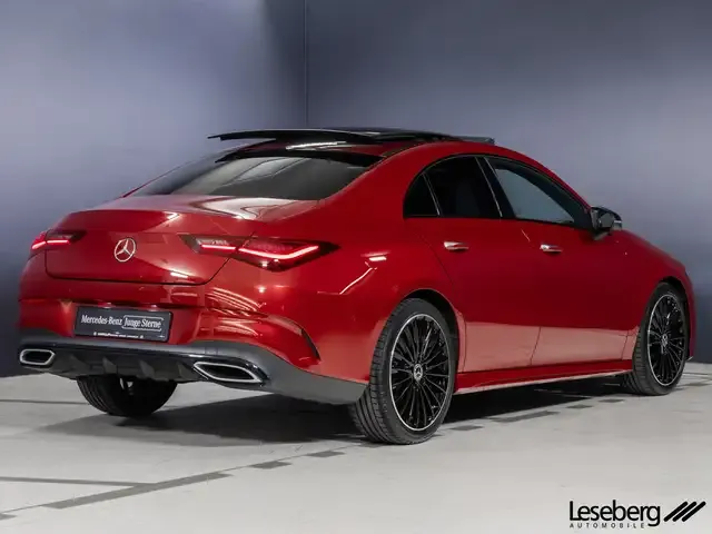 Mercedes-Benz CLA 200