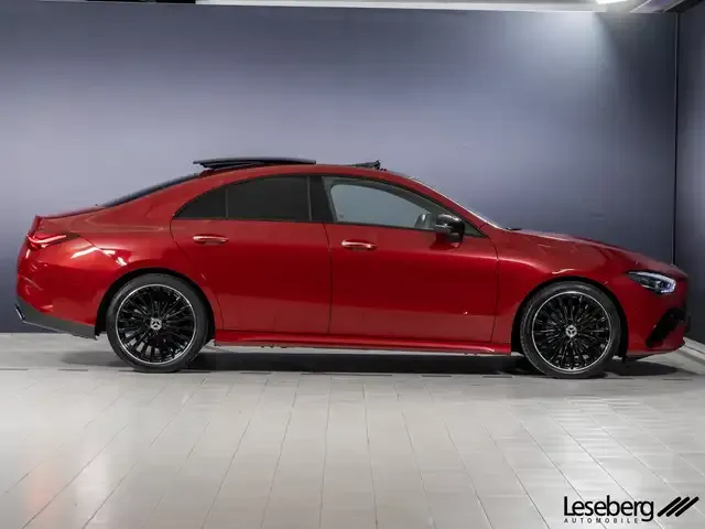 Mercedes-Benz CLA 200