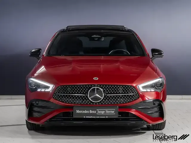 Mercedes-Benz CLA 200