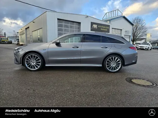 Mercedes-Benz CLA 250