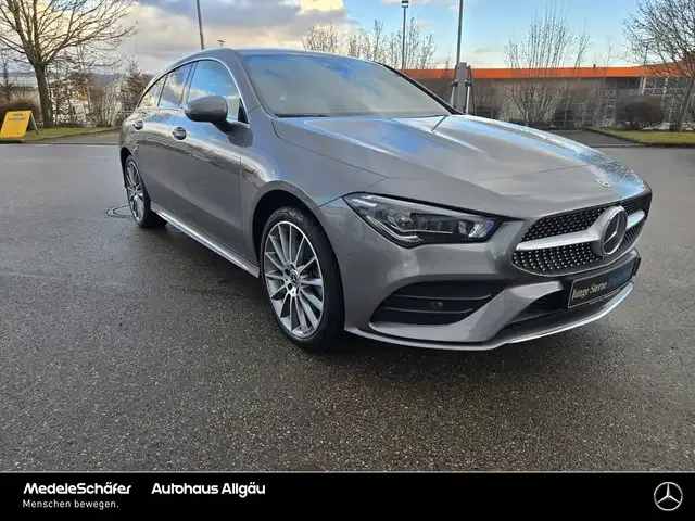 Mercedes-Benz CLA 250