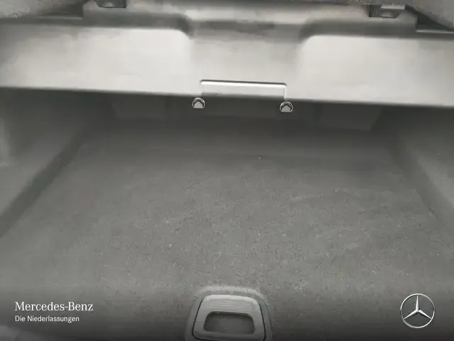 Mercedes-Benz CLE 200