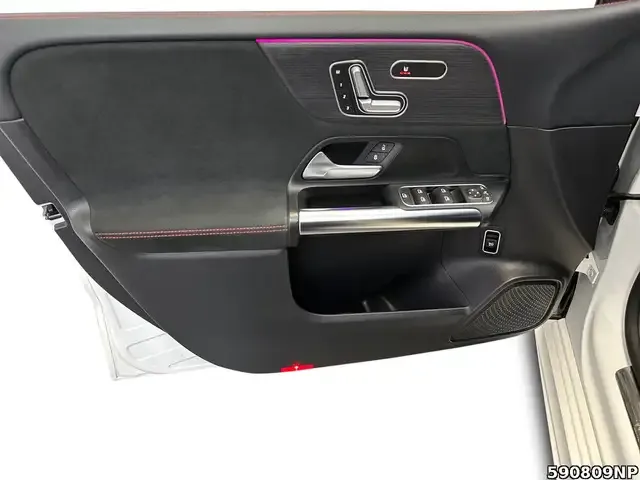 Mercedes-Benz B 220