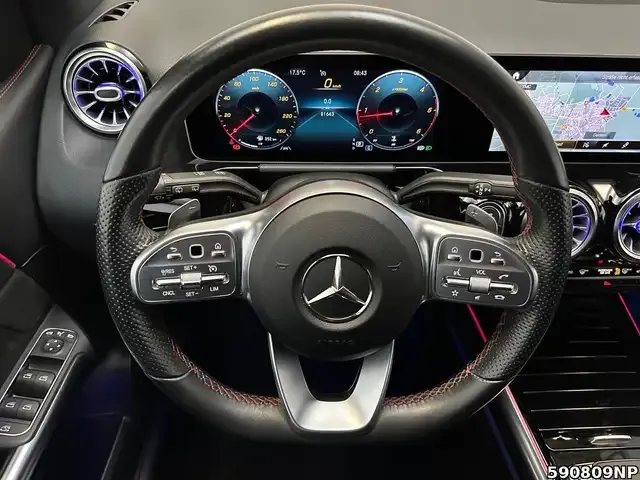 Mercedes-Benz B 220