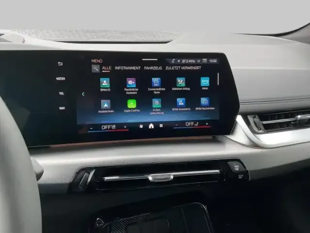 BMW 218