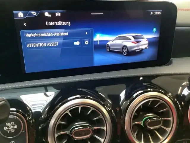Mercedes-Benz CLA 200