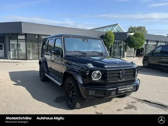 Mercedes-Benz G 500