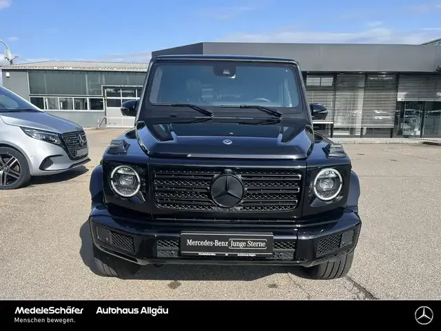 Mercedes-Benz G 500