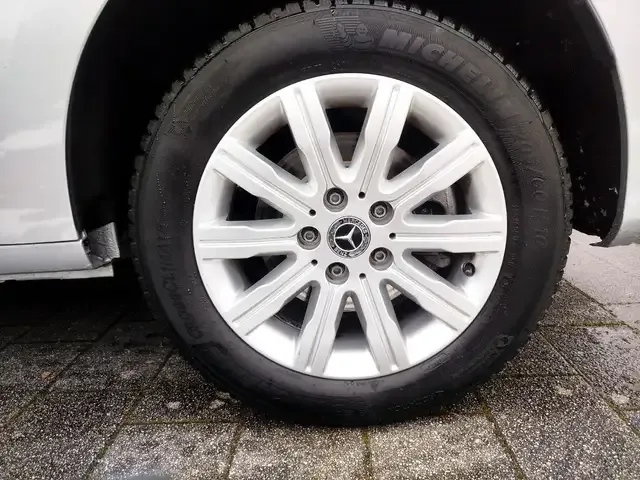 Mercedes-Benz Sonstiges