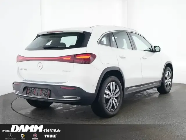 Mercedes-Benz EQA 300