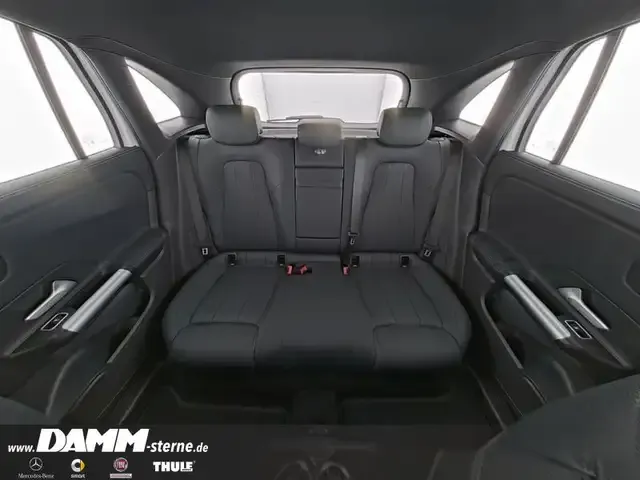 Mercedes-Benz EQA 300