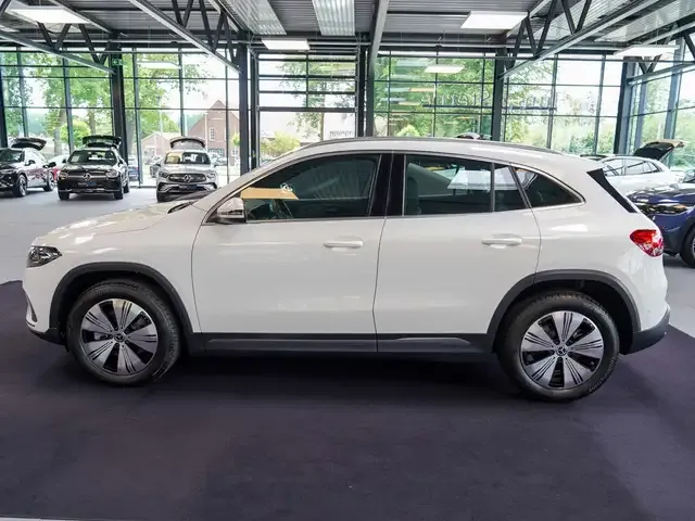Mercedes-Benz EQA 250