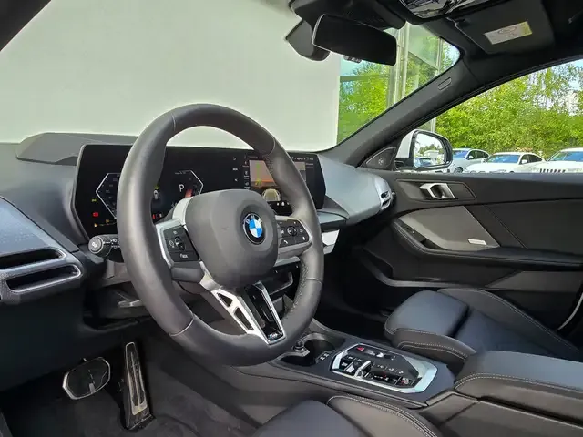 BMW 114